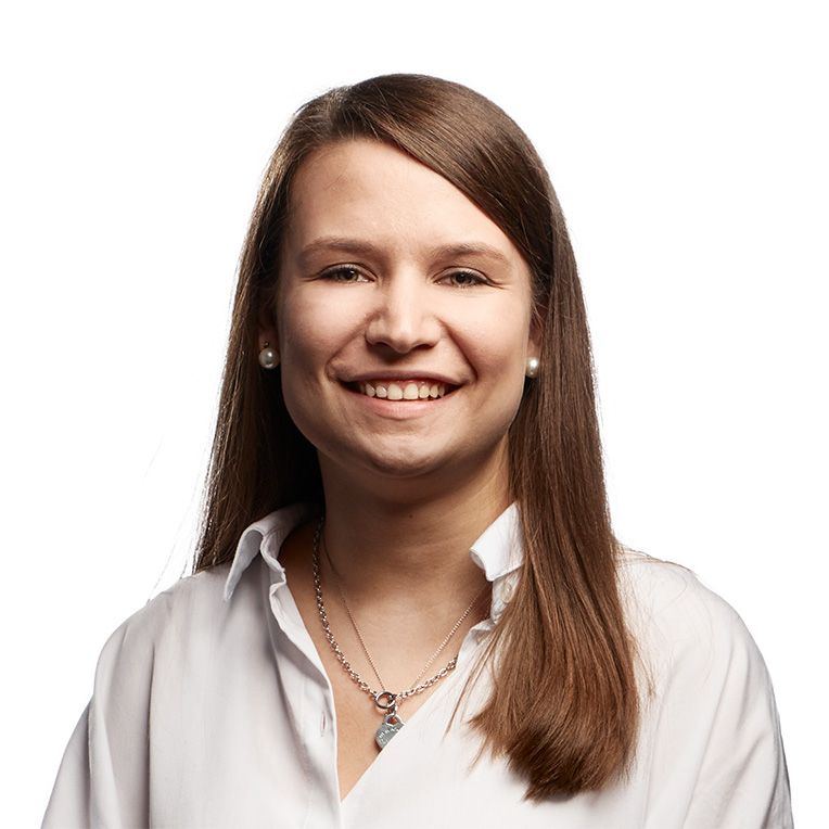 Janine  Weiß