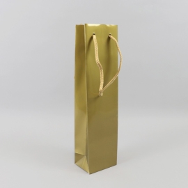 Goldfarbene Hochglanz-Flaschentasche. 9 x 36 x 7 cm 