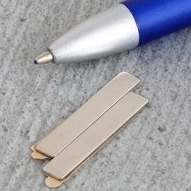 Quadermagnete aus Neodym, selbstklebend, vernickelt 30 x 5 mm | 1 mm