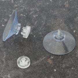 Saugnäpfe mit Rändelmutter 40 mm | M4, 10 mm lang | Rändelmutter aus transparentem Kunststoff