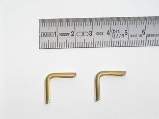 Buchecken Metall A 16 - 16 x 16 mm  | vermessingt 