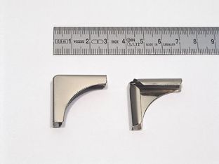 Buchecken Metall P 28 - 28 x 28 mm  | vernickelt 