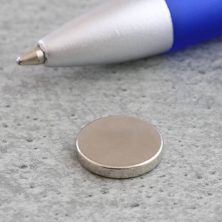 Scheibenmagnete aus Neodym, 12 mm x 2,5 mm, N35 