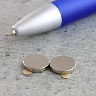 Scheibenmagnete aus Neodym, selbstklebend, 9,5 mm x 1,5 mm, N35 