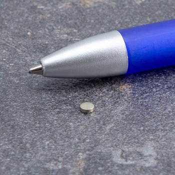 Scheibenmagnete aus Neodym, 3 mm x 1 mm, N48 