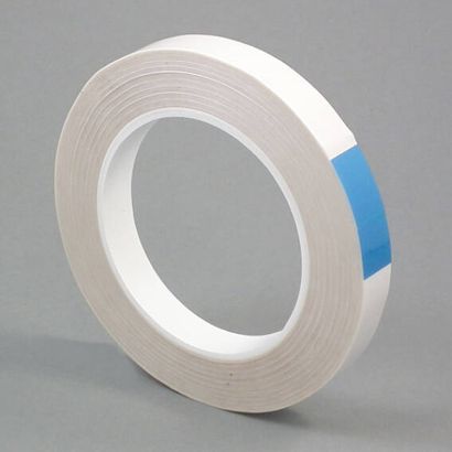 Doppelseitiges PET-Klebeband, eine Seite schwach haftend, TSAM05 12 mm