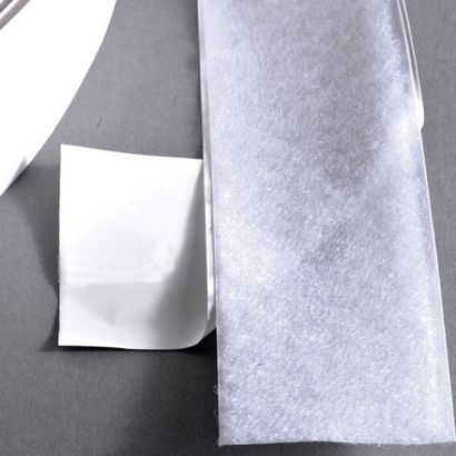Flauschband selbstklebend auf Rolle mit 25 m 50 mm | weiß