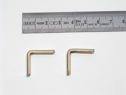 Buchecken Metall A 21 / L 3 - 21 x 21 mm  | vermessingt 