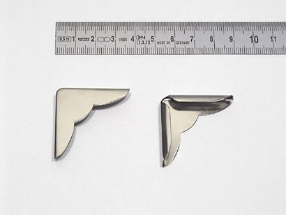 Buchecken Metall A 35 - 35 x 35 mm  | vernickelt 