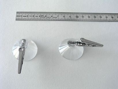 Saugnapf mit Krokodilklammer, 37 mm, Klammer quer 