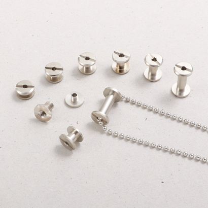 Kollektionsschrauben, Buchschrauben Metall mit Loch 7.5 mm | vernickelt 