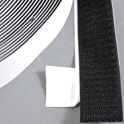 Hakenband selbstklebend auf Rolle mit 25 m 30 mm | schwarz 