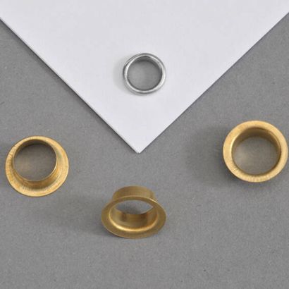 Ösen für Papier Nr. 9E - Ø 7,7mm - L 3,8mm  | vermessingt 