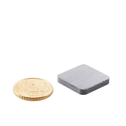Quadermagnete aus Ferrit, Y35 20 x 20 mm | 3 mm