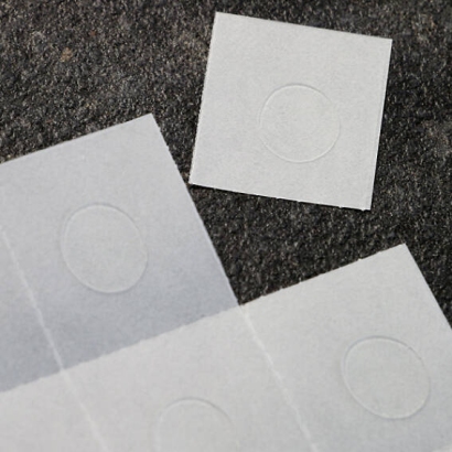 Glue Dots, ø = 8 - 10 mm, stark haftend, permanent (480 Stück im Beutel) 