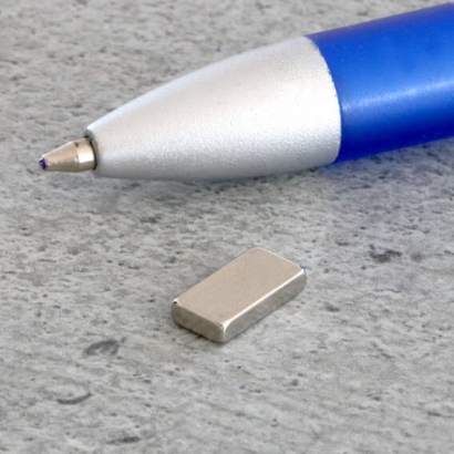 Quadermagnete aus Neodym, vernickelt 10 x 5 mm | 2 mm