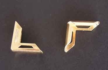 100 Buchecken Metall PS 16 F - 16 x 16 mm | vermessingt, gold